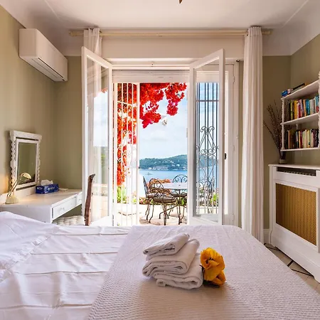 Villa Romantic Vi4412 By Riviera Homes